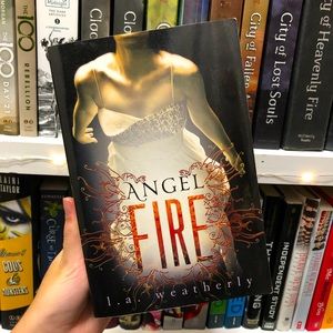 Angel Fire by L.A. Weatherly YA Teen Book
